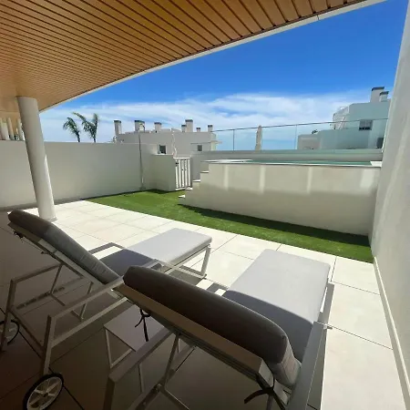 High End Large Ground Floor With Luxury Private Pool And Sea Views * Malaga