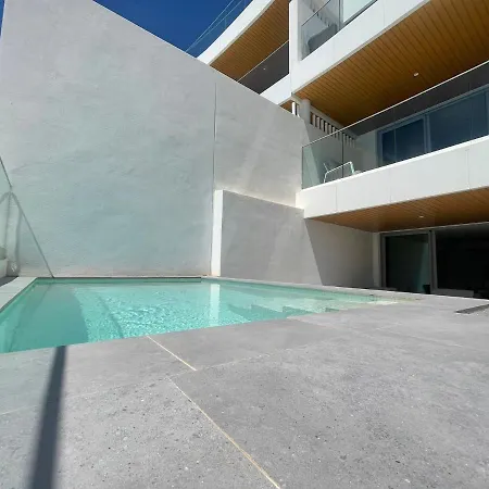 Apartment High End Large Ground Floor With Luxury Private Pool And Sea Views Malaga