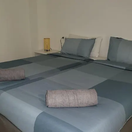 Apartment High End Large Ground Floor With Luxury Private Pool And Sea Views Malaga